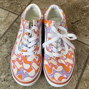 Psychadelic Platform Vans | UV Reactive | Size 5.5 | LIKE NEW